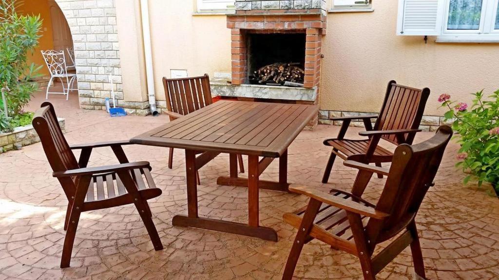 Villa Di Te Nema プーラ エクステリア 写真